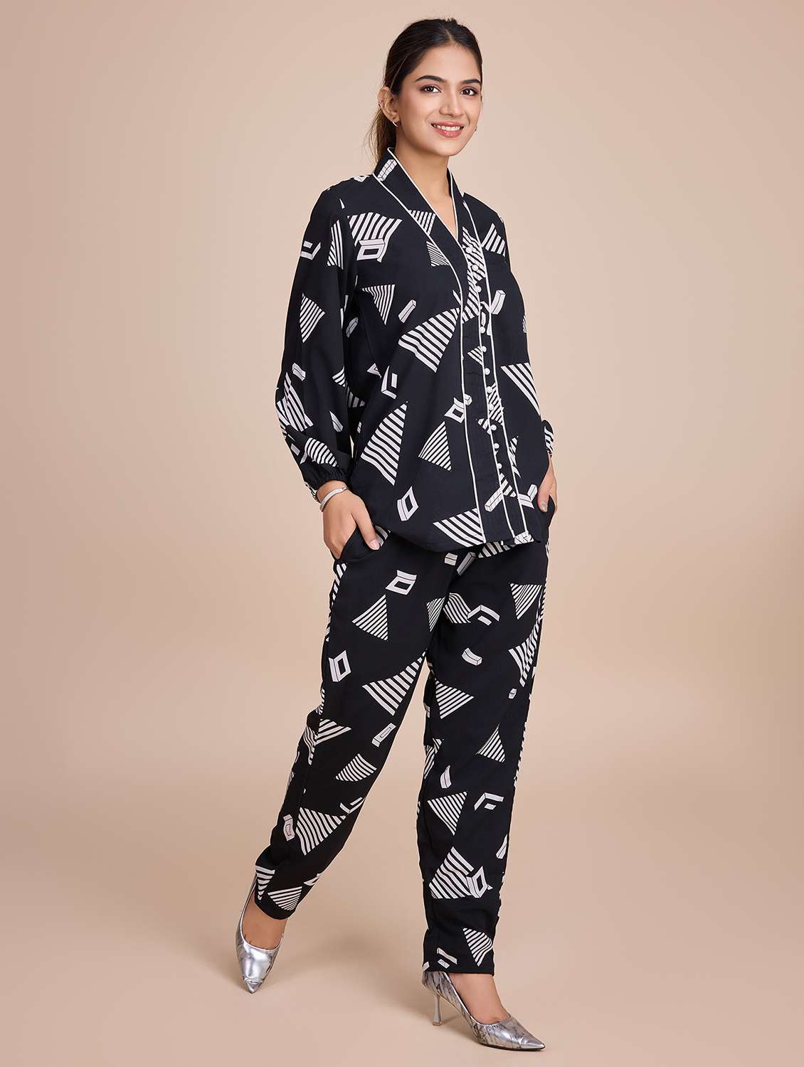 women printed long sleeves top & trouser co-ord set - 21579884 - Standard Image - 1