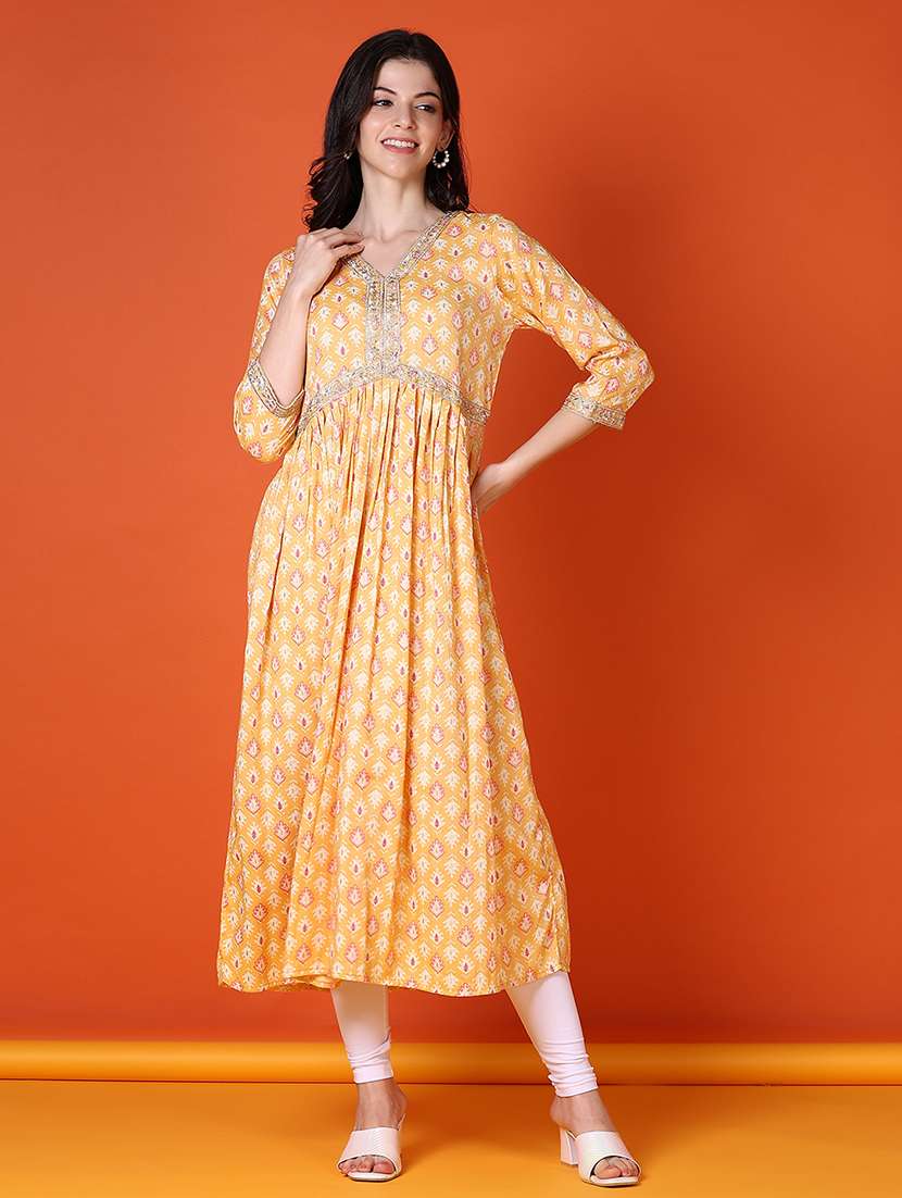 women three quarter sleeve a-line kurta - 21580140 -  Standard Image - 1