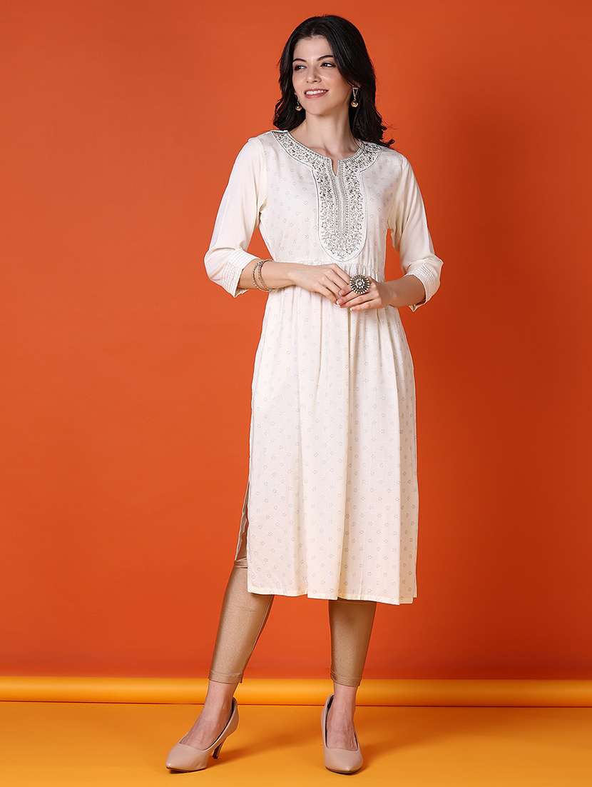 women printed three quarter sleeve a-line kurta