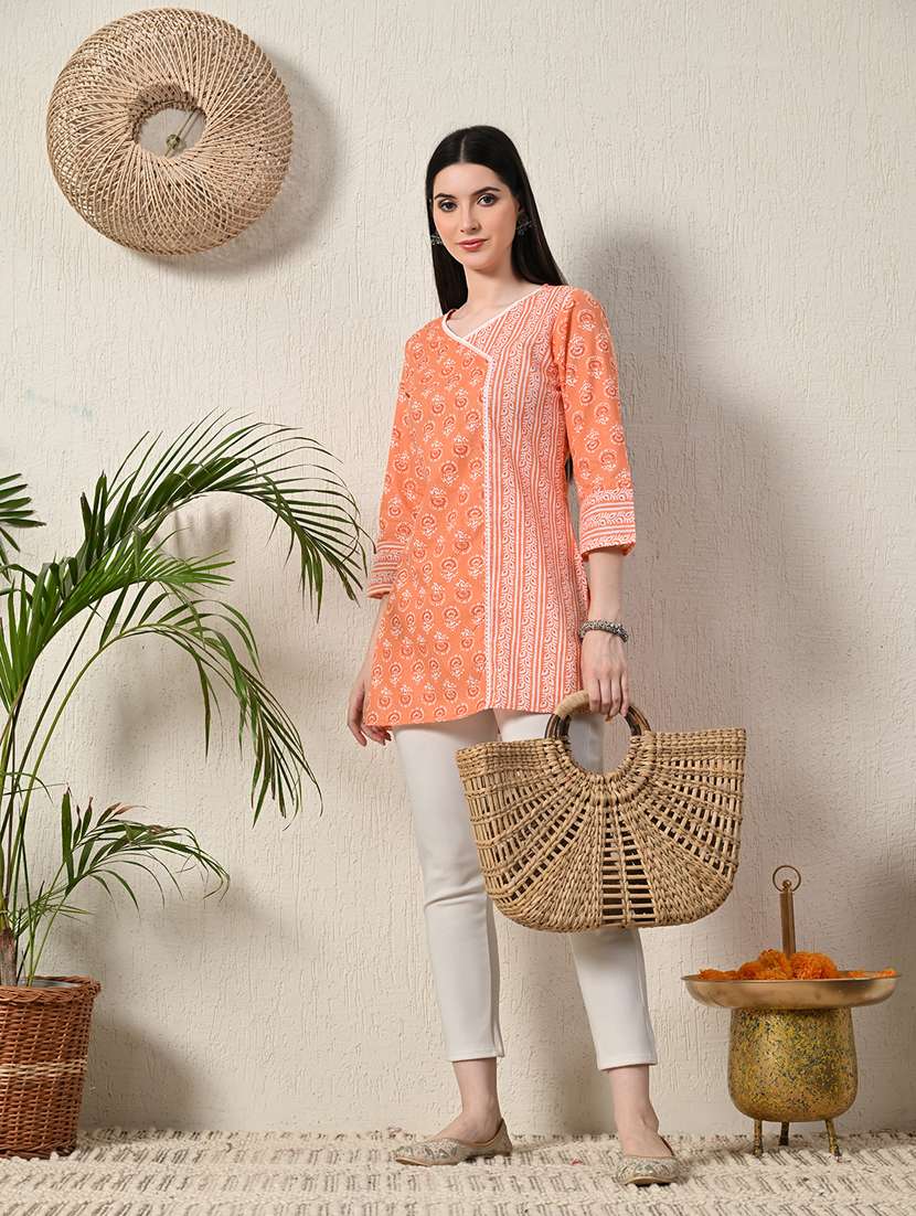 women three quarter sleeve angrakha kurti - 21581190 - Standard Image - 4