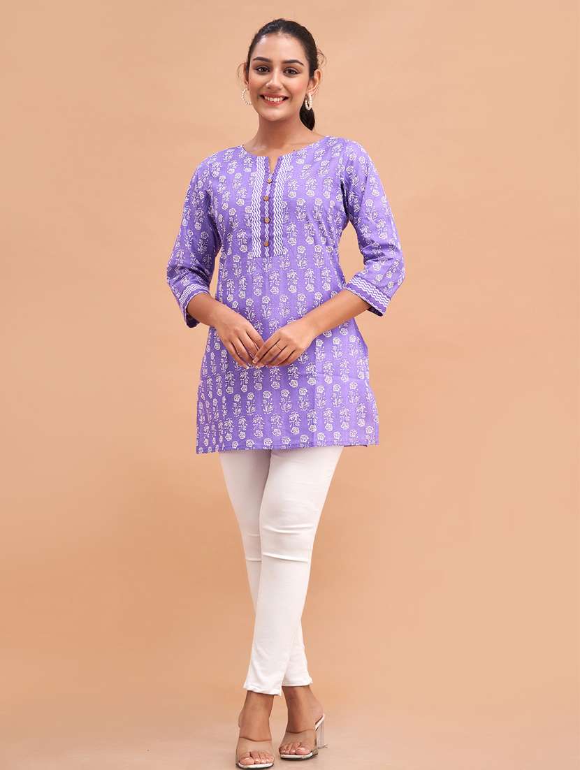 women three quarter sleeve straight kurti - 21581278 -  Standard Image - 4