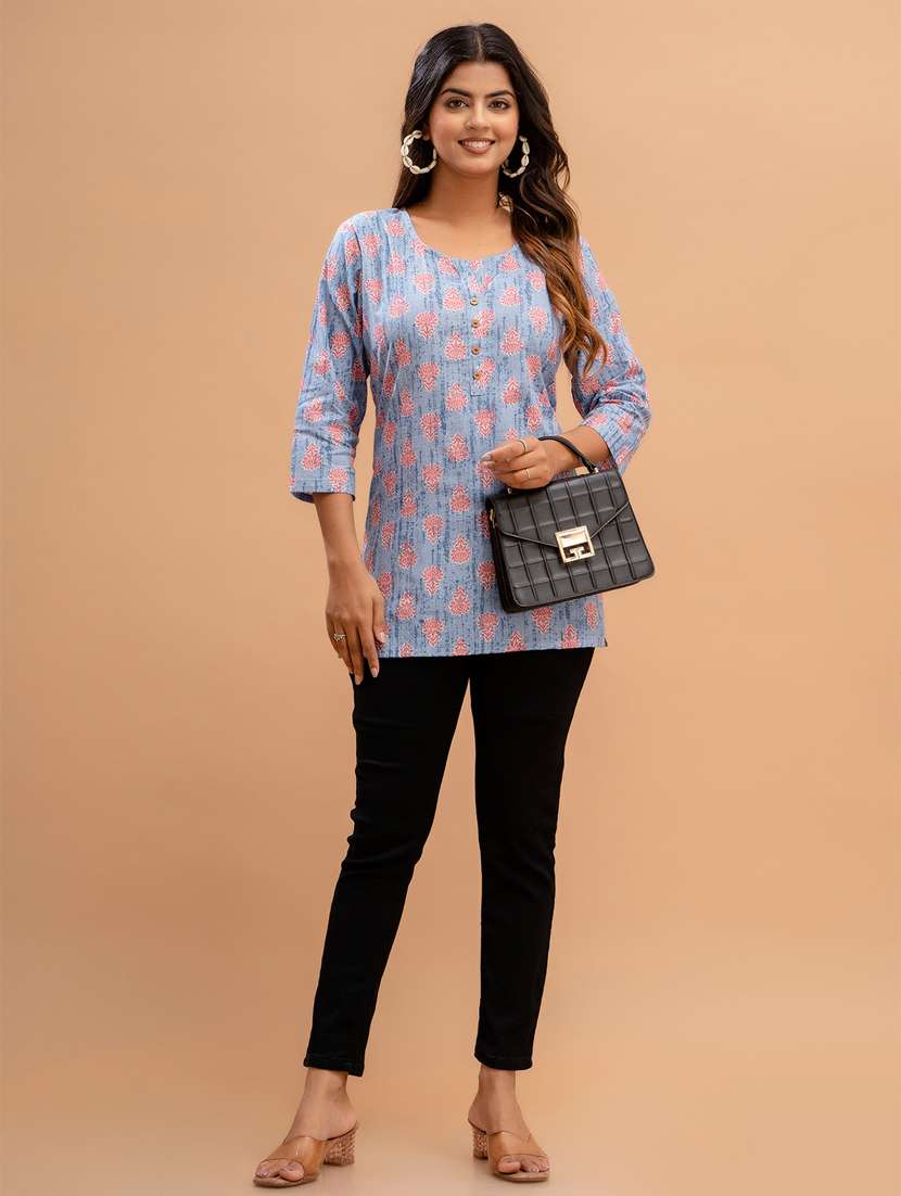women three quarter sleeve straight kurti - 21581288 -  Standard Image - 4