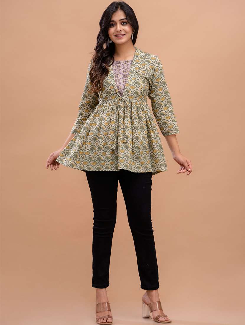 women three quarter sleeve flared kurti - 21581300 - Standard Image - 4