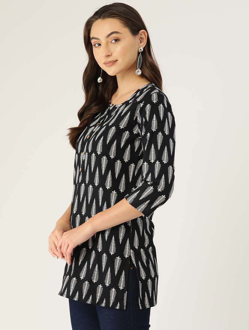 women three quarter sleeve straight kurti - 21581317 -  Standard Image - 1