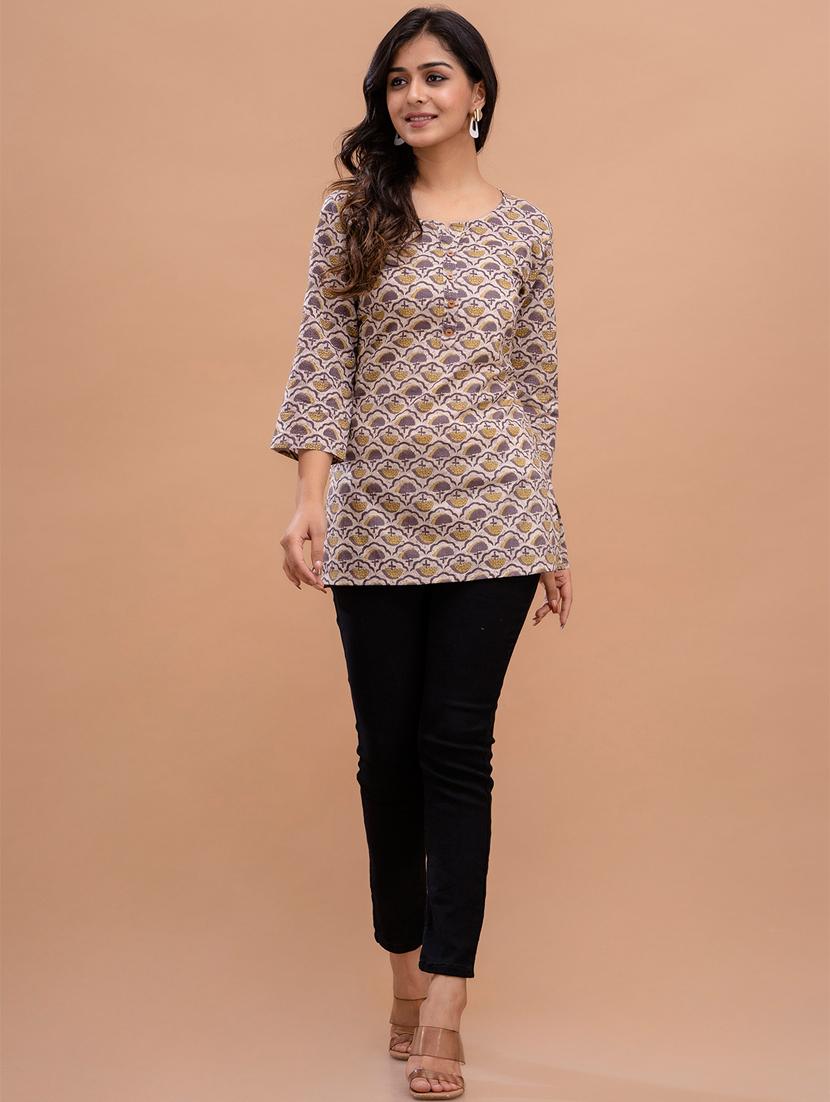 women printed three quarter sleeve short kurti - 21581320 - Standard Image - 4