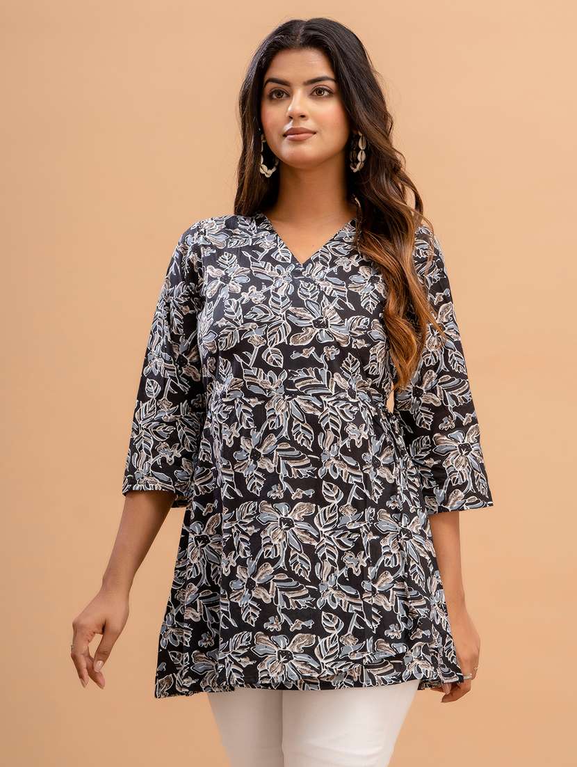 women printed three quarter sleeve angrakha kurti