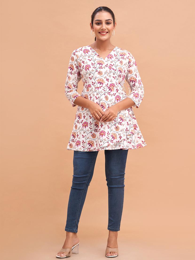 women three quarter sleeve angrakha kurti - 21581334 - Standard Image - 4