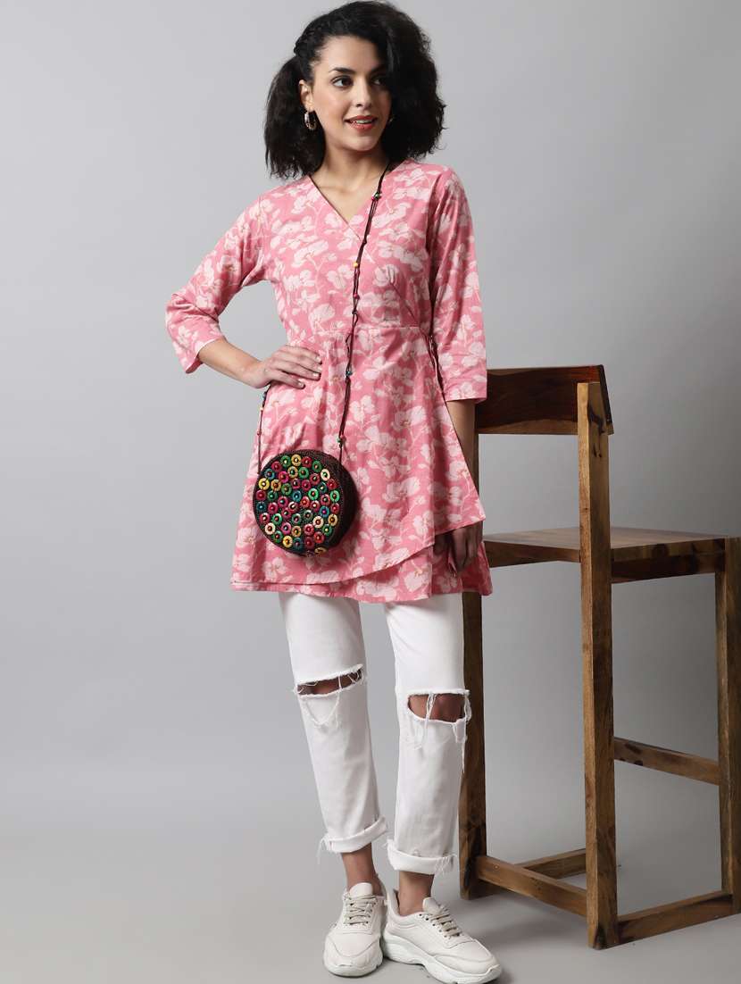 women three quarter sleeve angrakha kurti - 21581371 - Standard Image - 4