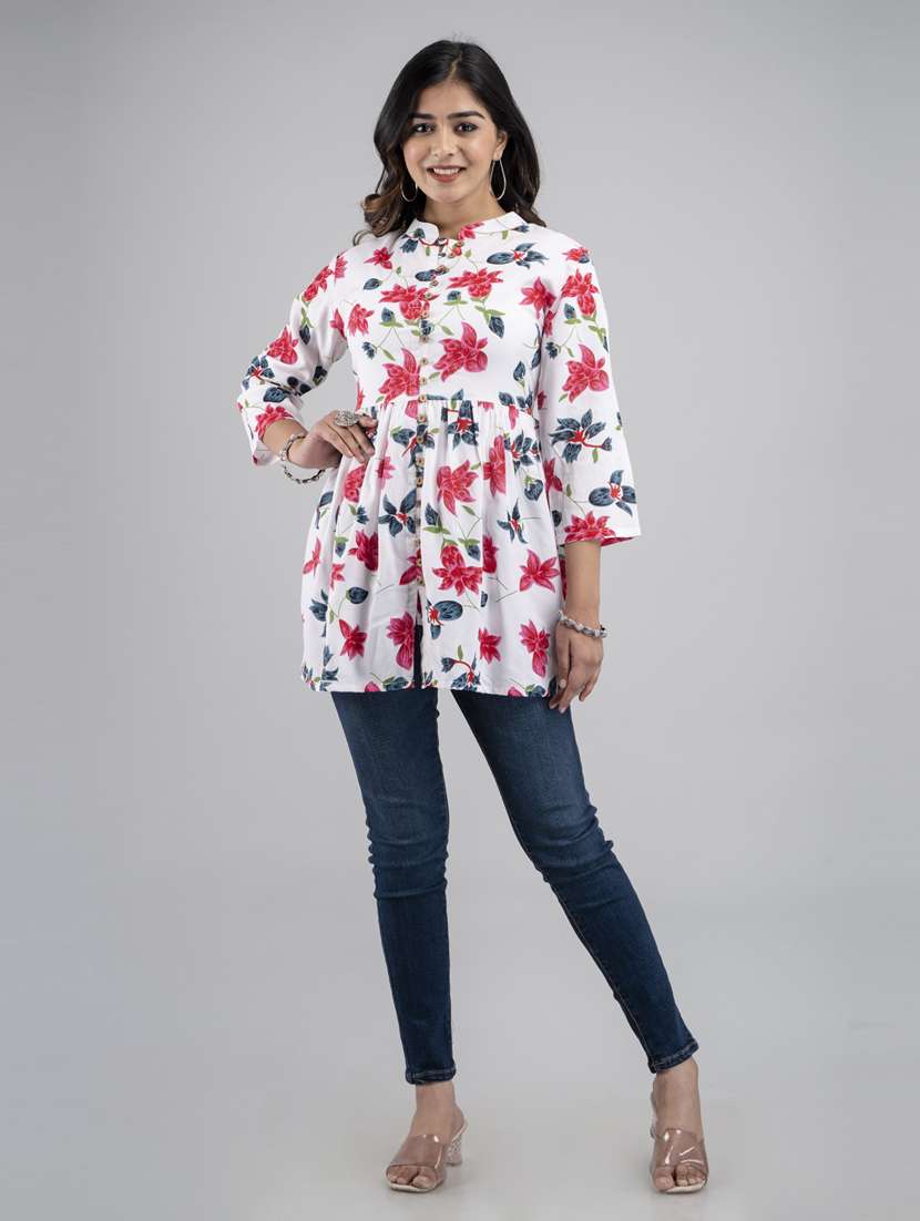 women three quarter sleeve flared kurti - 21581374 -  Standard Image - 4
