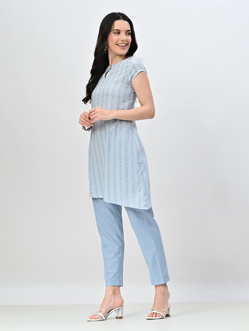 women stripes key hole neck kurta pant set - 21582193 - Standard Image - 1