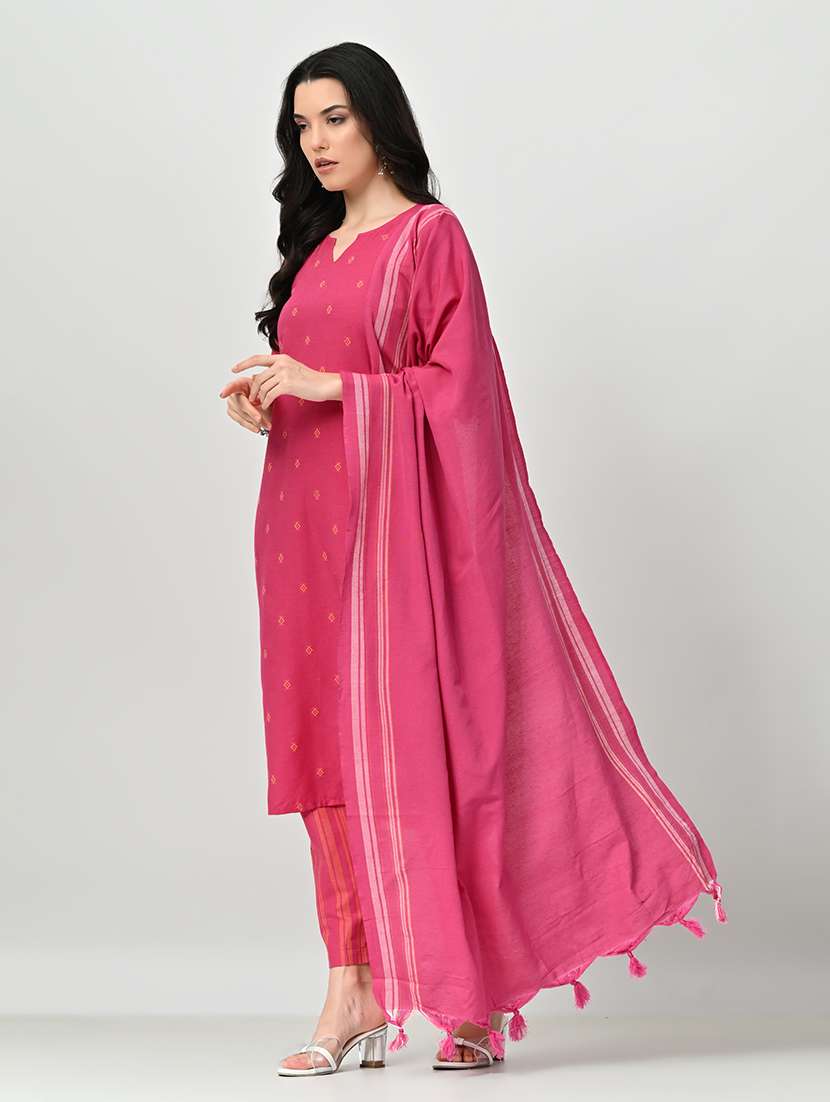 women three quarter sleeve kurta pant with dupatta set - 21582205 - Standard Image - 1