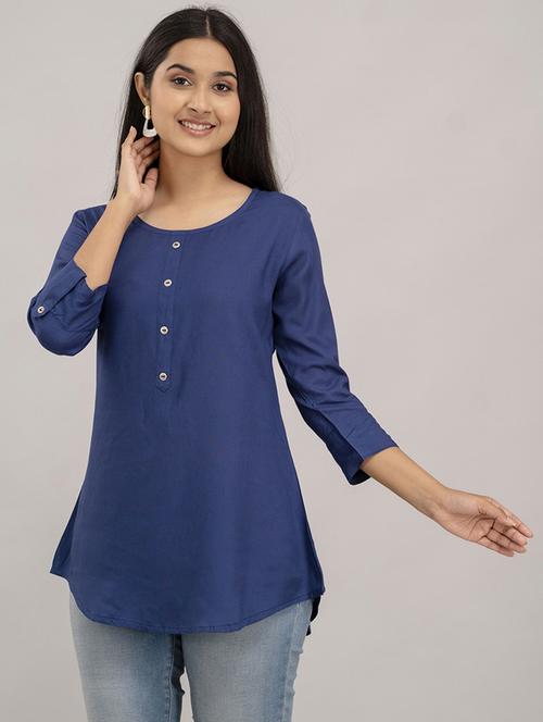 women round neck solid regular top - 21582226 - Standard Image - 0