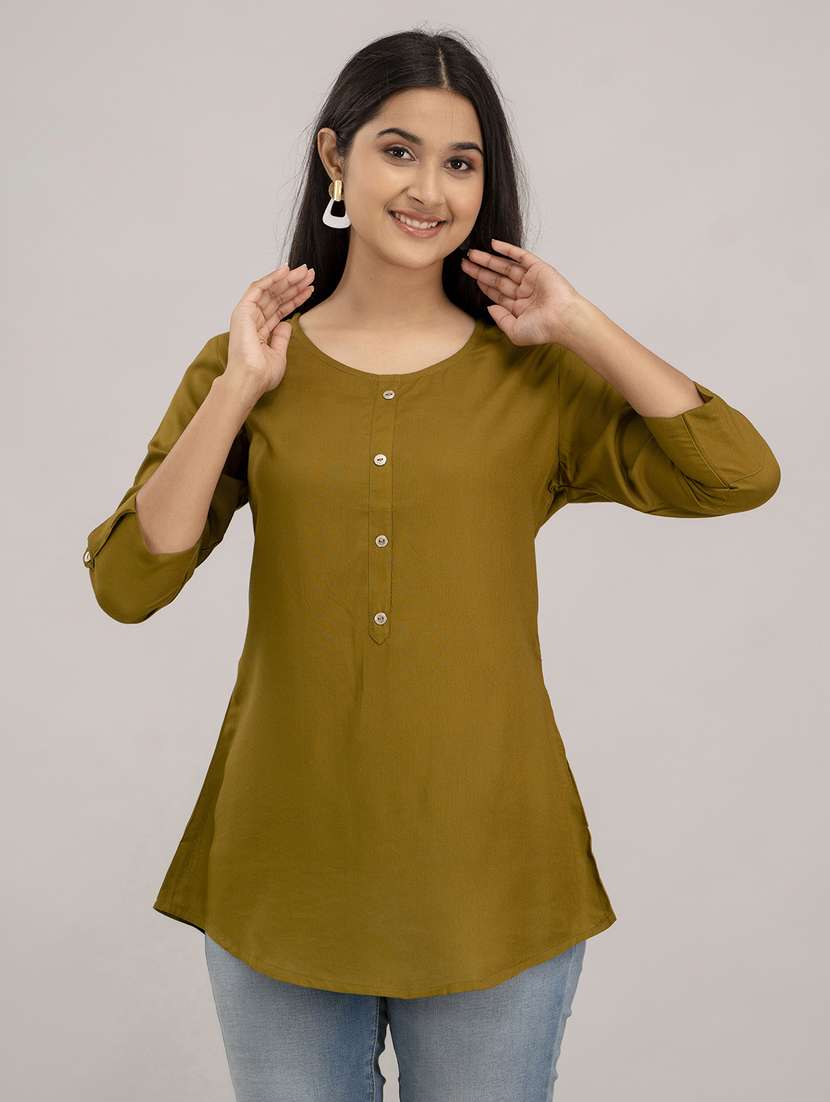 women solid three quarter sleeves a-line top