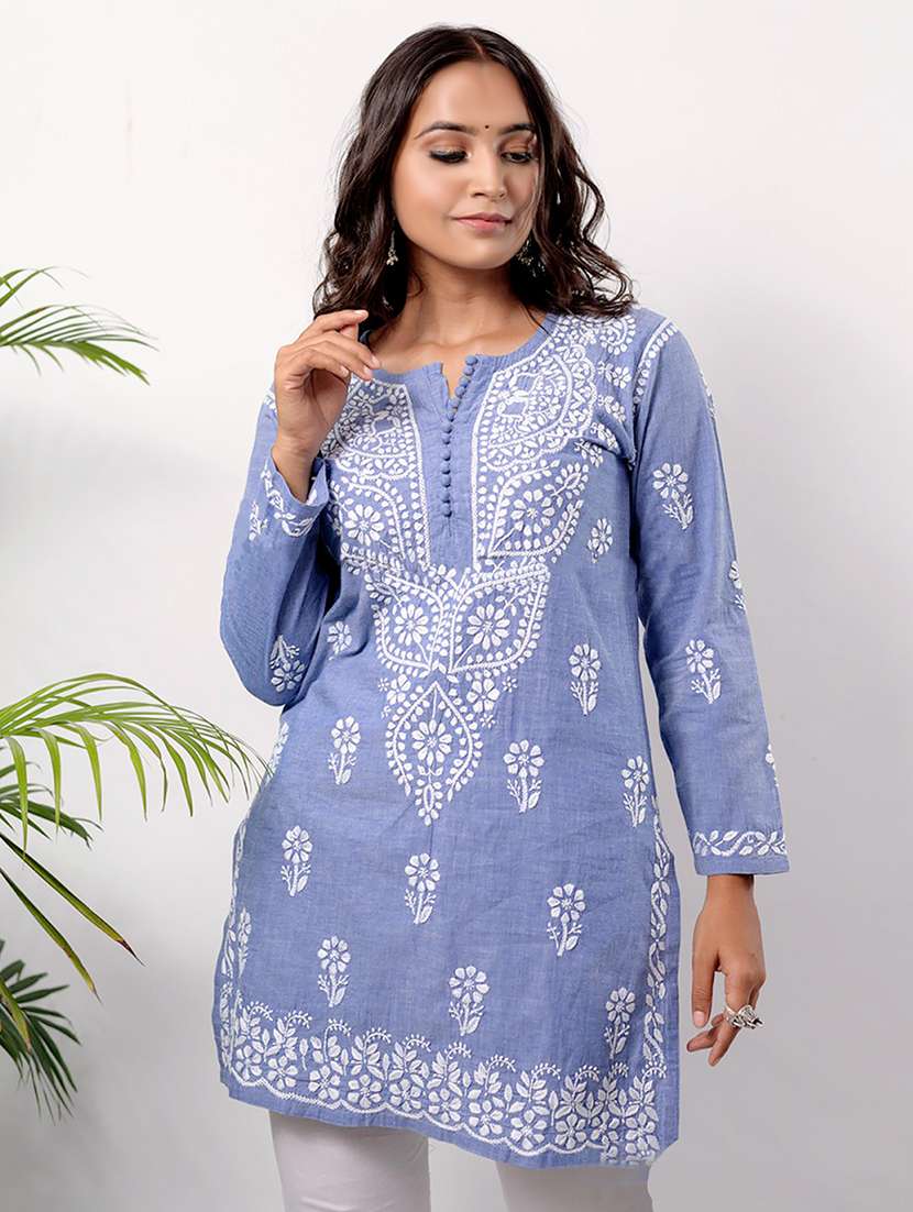 women chikankari long sleeve kurti