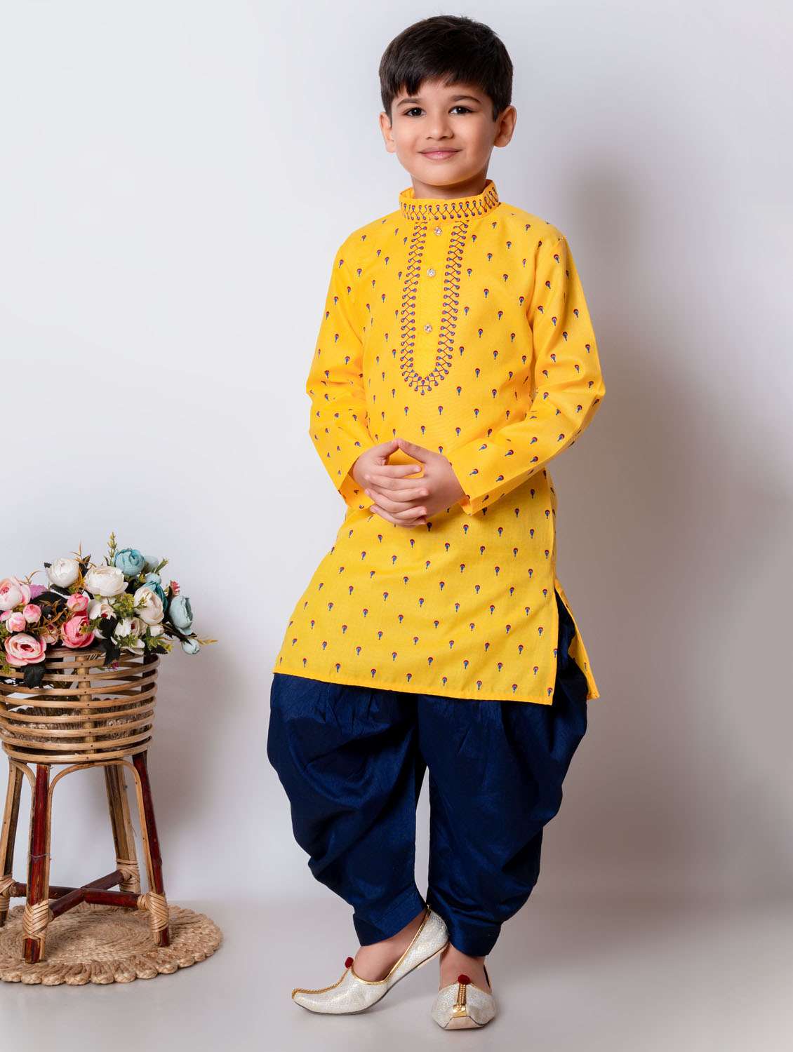 boys printed mandarin neck kurta salwar set