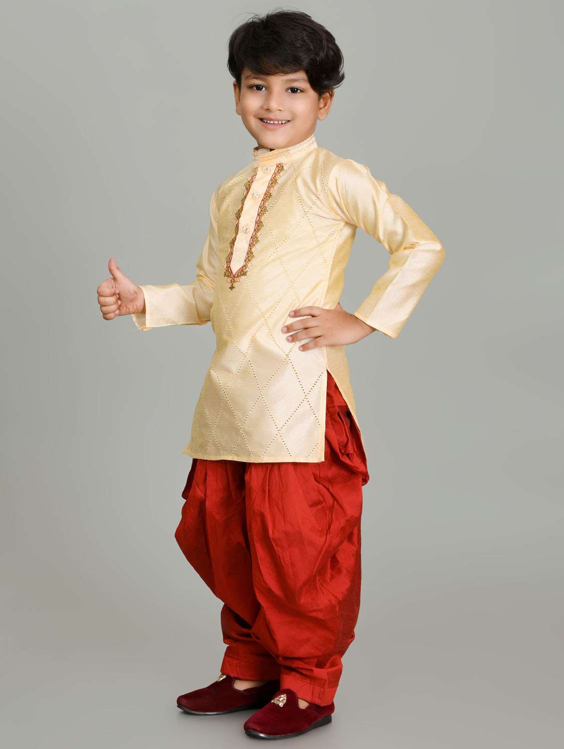 boys embroidered mandarin neck kurta salwar set - 21585451 -  Standard Image - 1