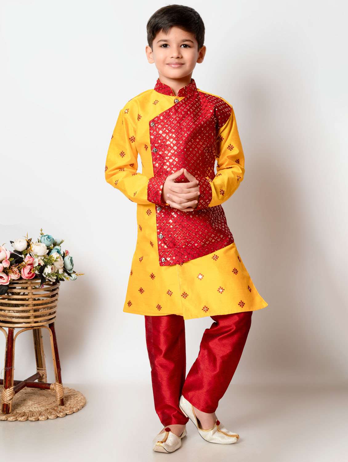 boys embroidered long sleeves kurta set