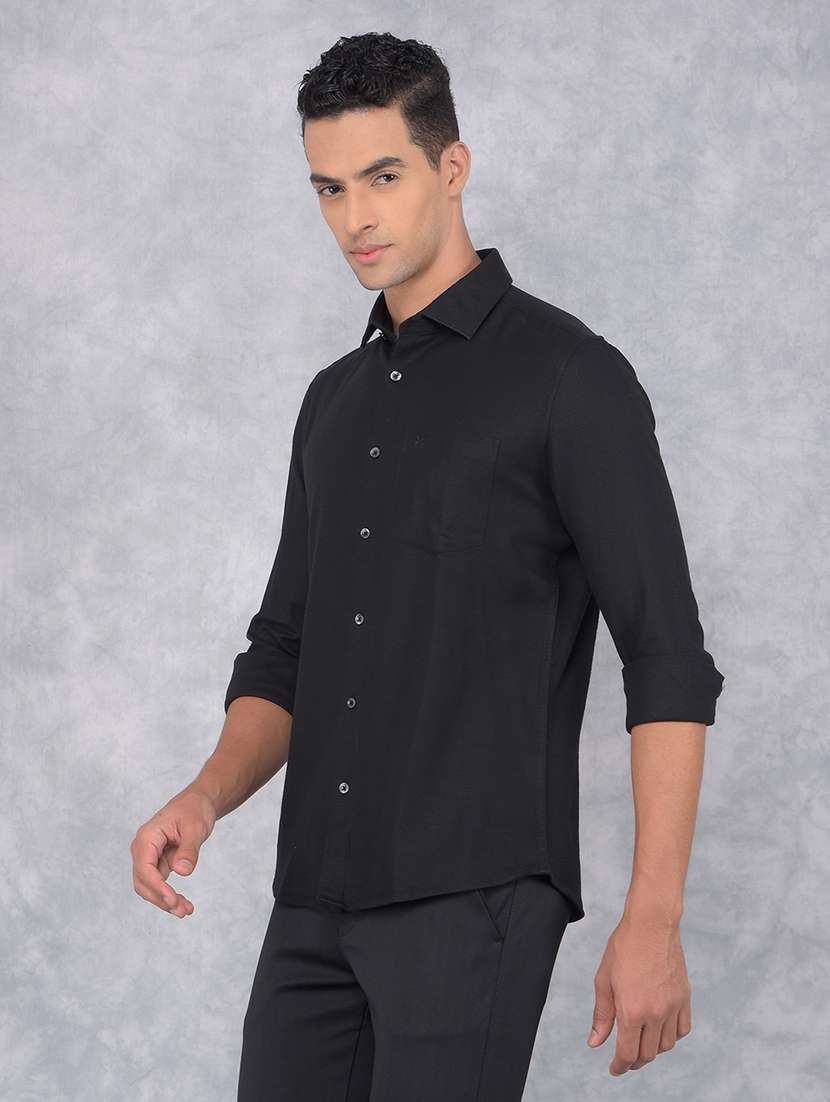 men solid regular fit casual shirt