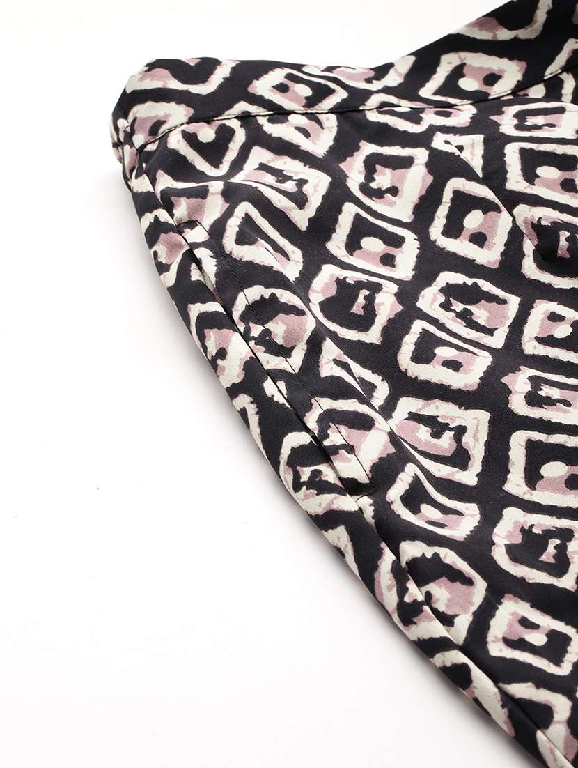 women printed shirt and trouser co-ord set - 21586261 -  Standard Image - 6