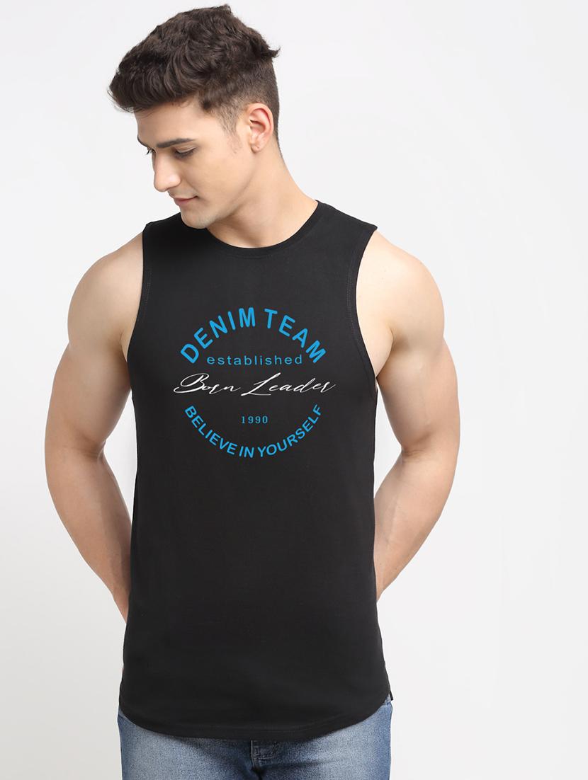 men round neck printed vest - 21586641 -  Zoom Image - 0