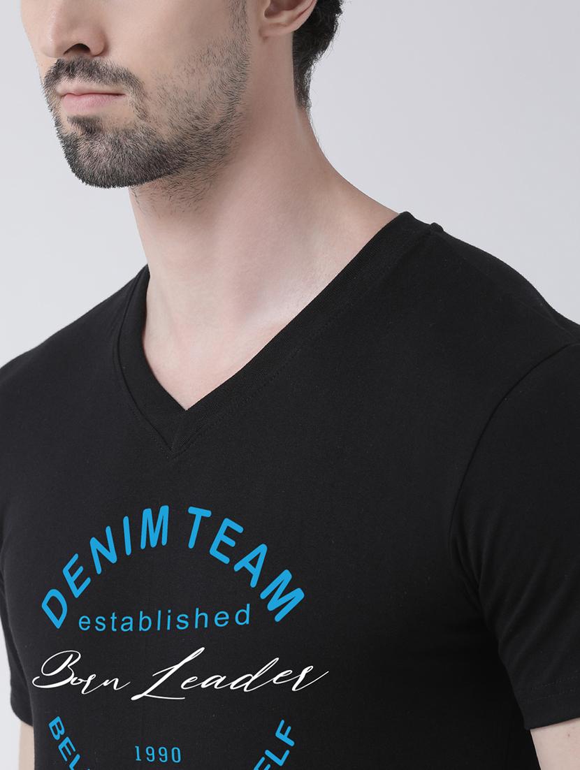 men v-neck front print t-shirt - 21586653 - Standard Image - 4