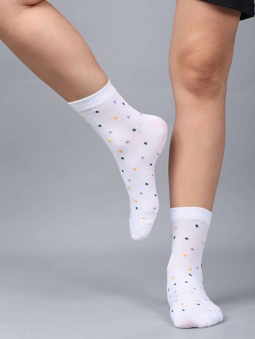 women white ankle length socks - 21586799 -  Standard Image - 1