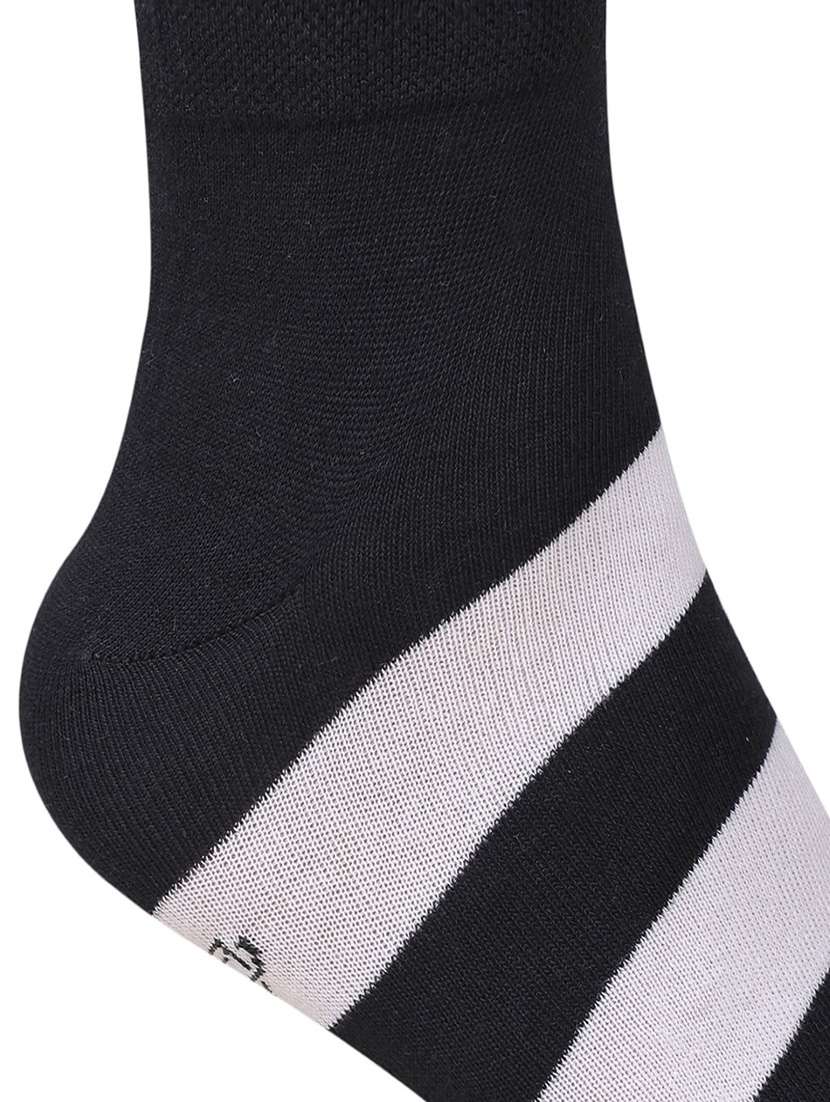 men pack of 3 ankle length sock - 21587395 -  Standard Image - 4