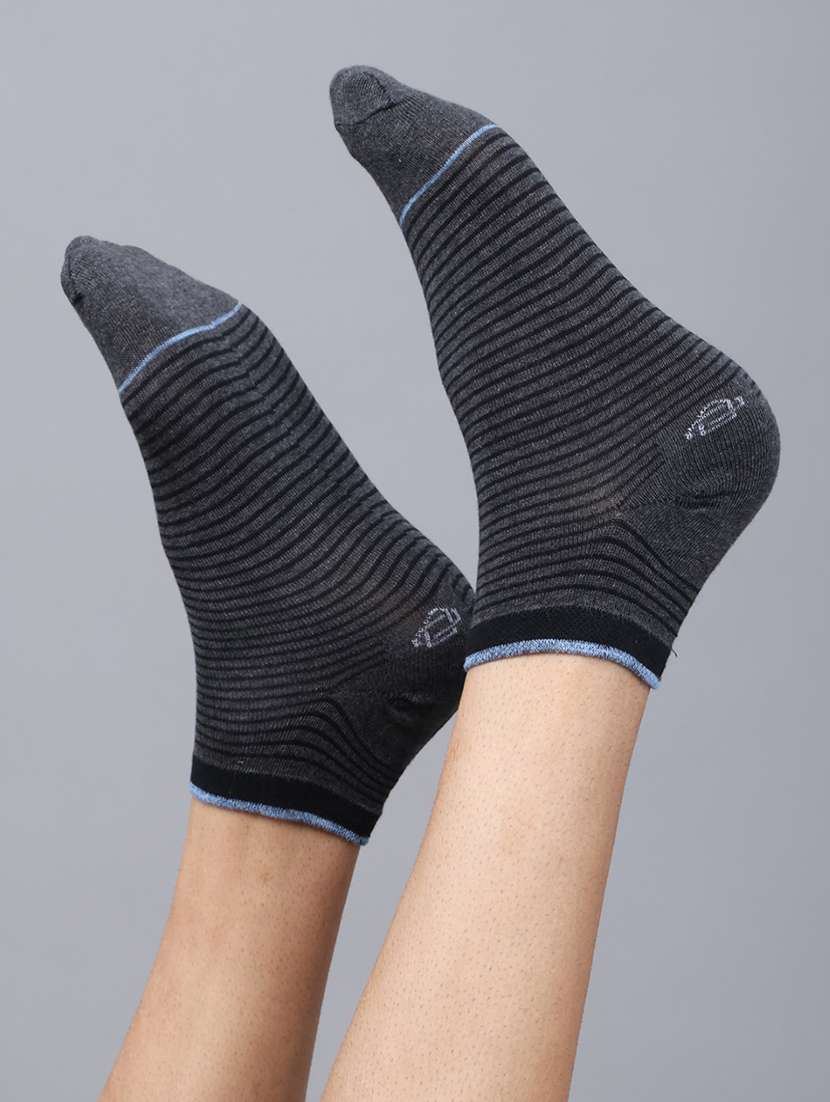 men pack of 3 ankle length socks - 21587597 -  Standard Image - 1