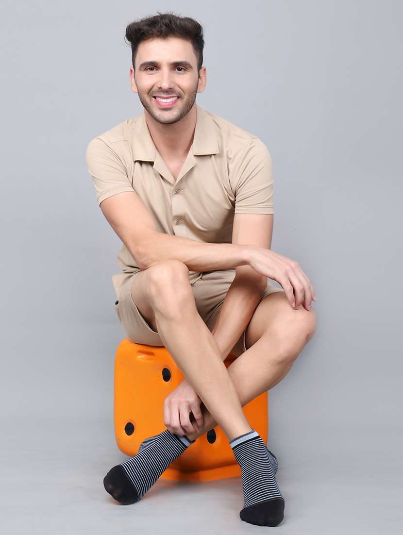 men pack of 3 ankle length sock - 21587606 -  Standard Image - 4