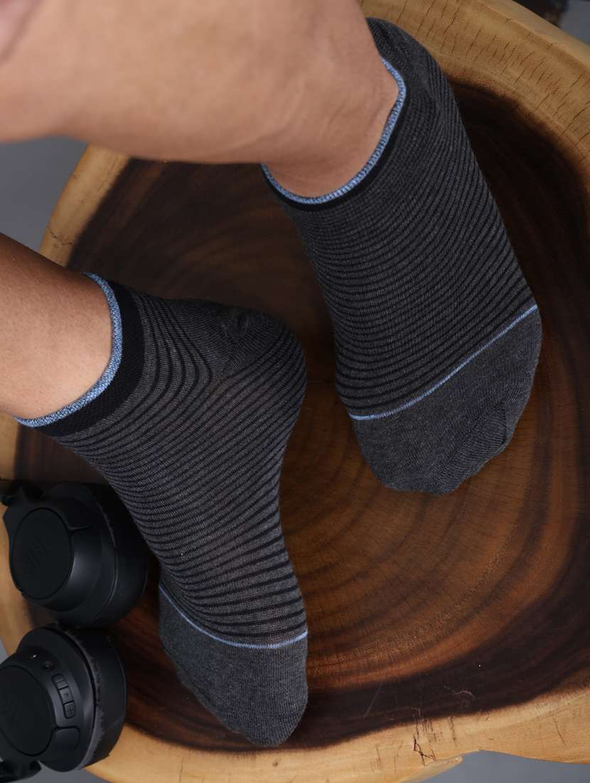 men pack of 3 ankle length sock - 21587607 -  Standard Image - 1