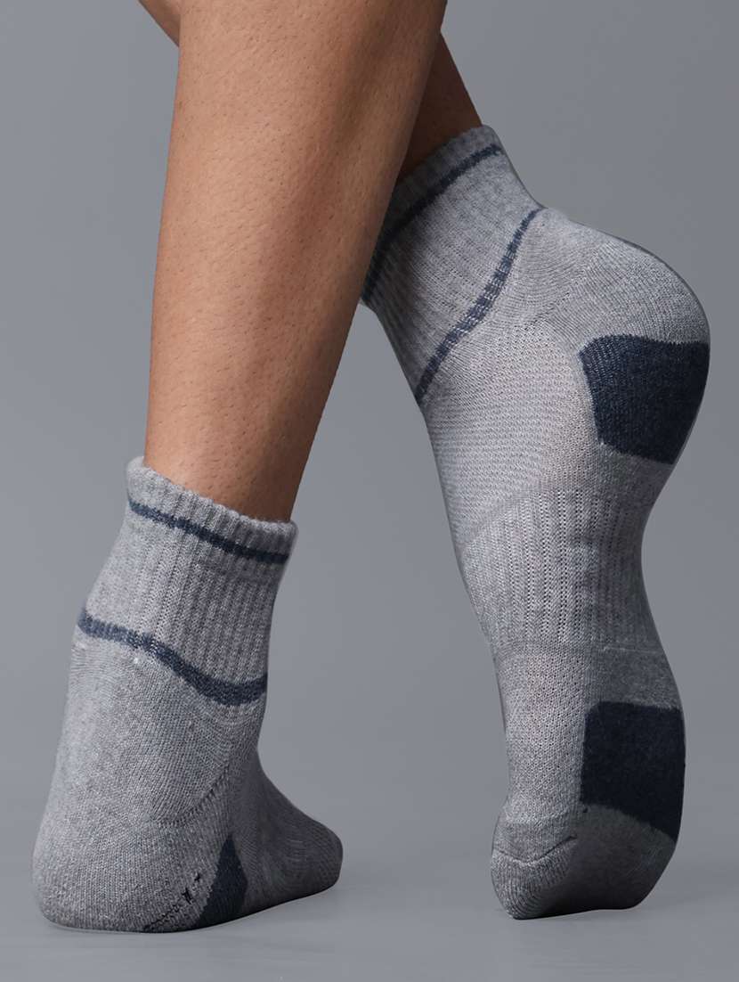 men pack of 3 ankle length sock - 21587894 -  Standard Image - 1