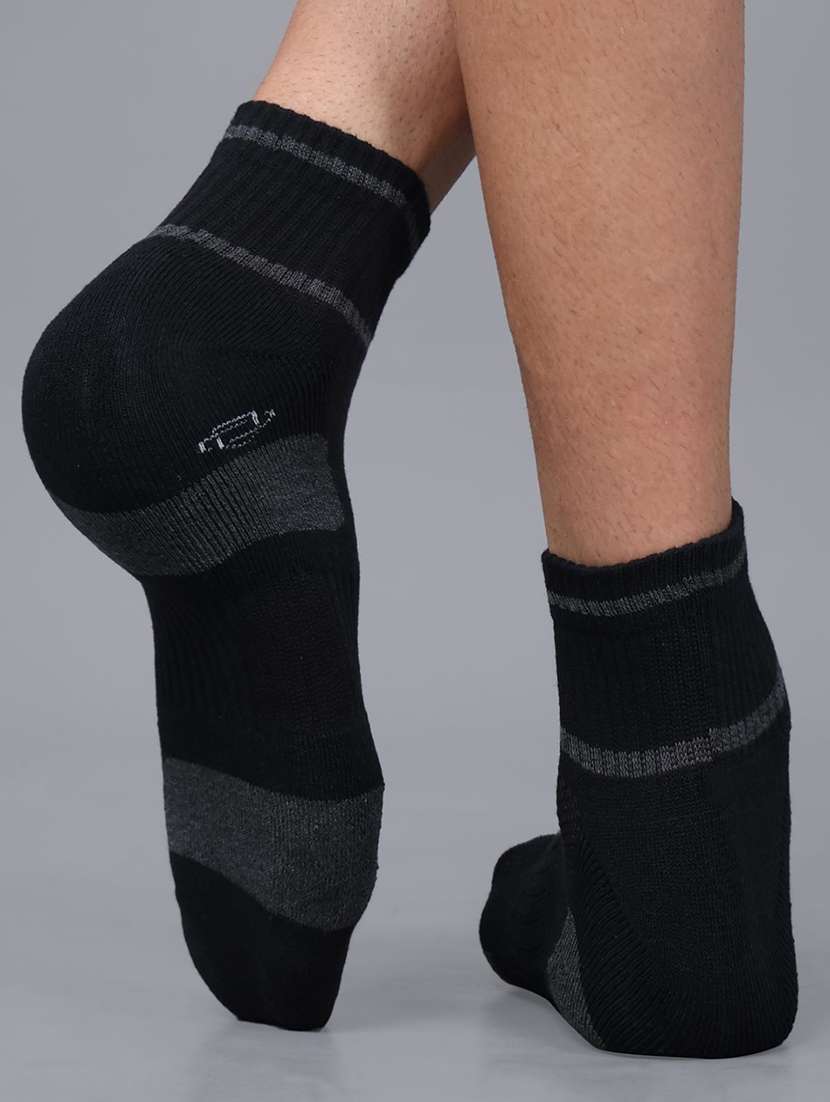 men pack of 5 ankle length socks - 21587907 -  Standard Image - 1