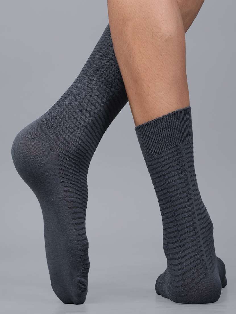 men pack of 3 above ankle length sock - 21588099 -  Standard Image - 1