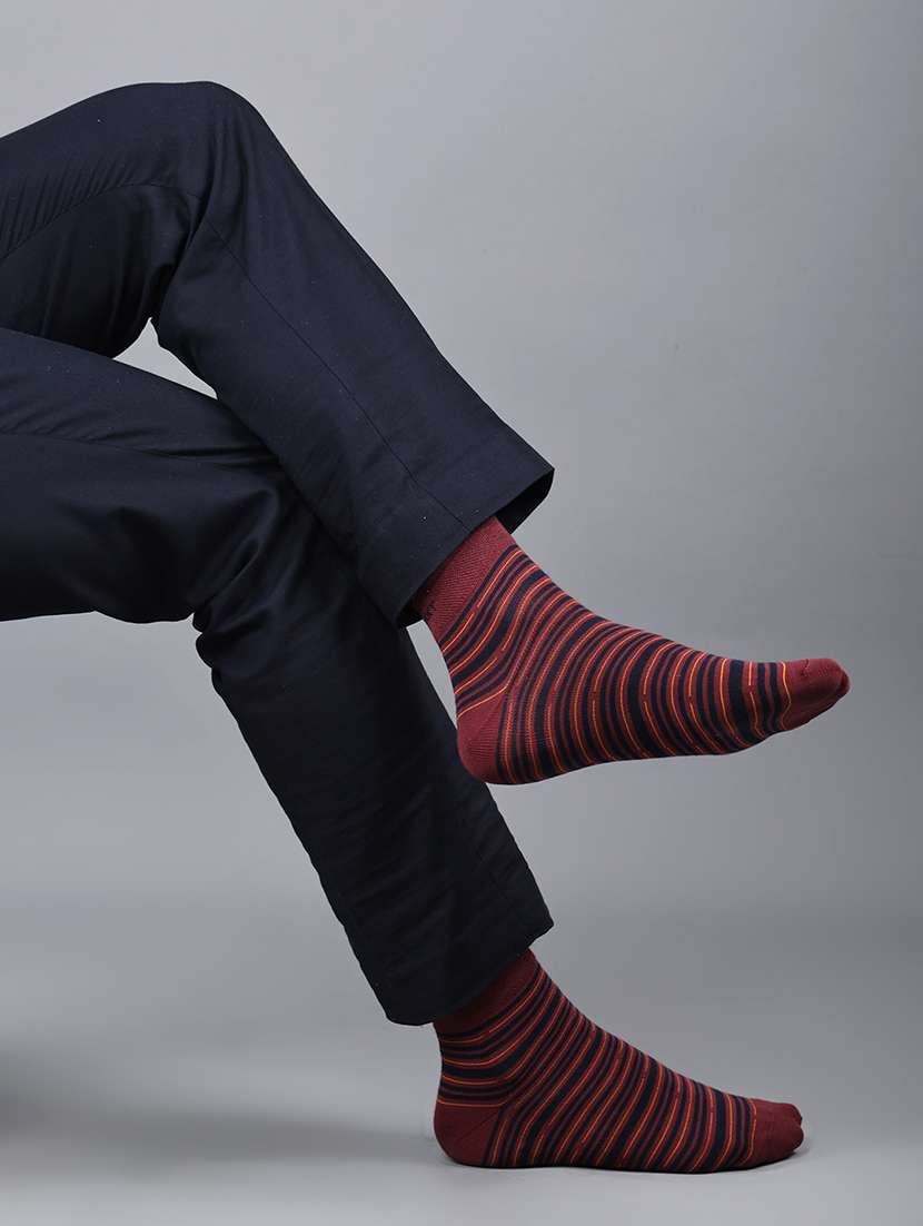 men pack of 3 ankle length sock - 21588168 -  Standard Image - 4