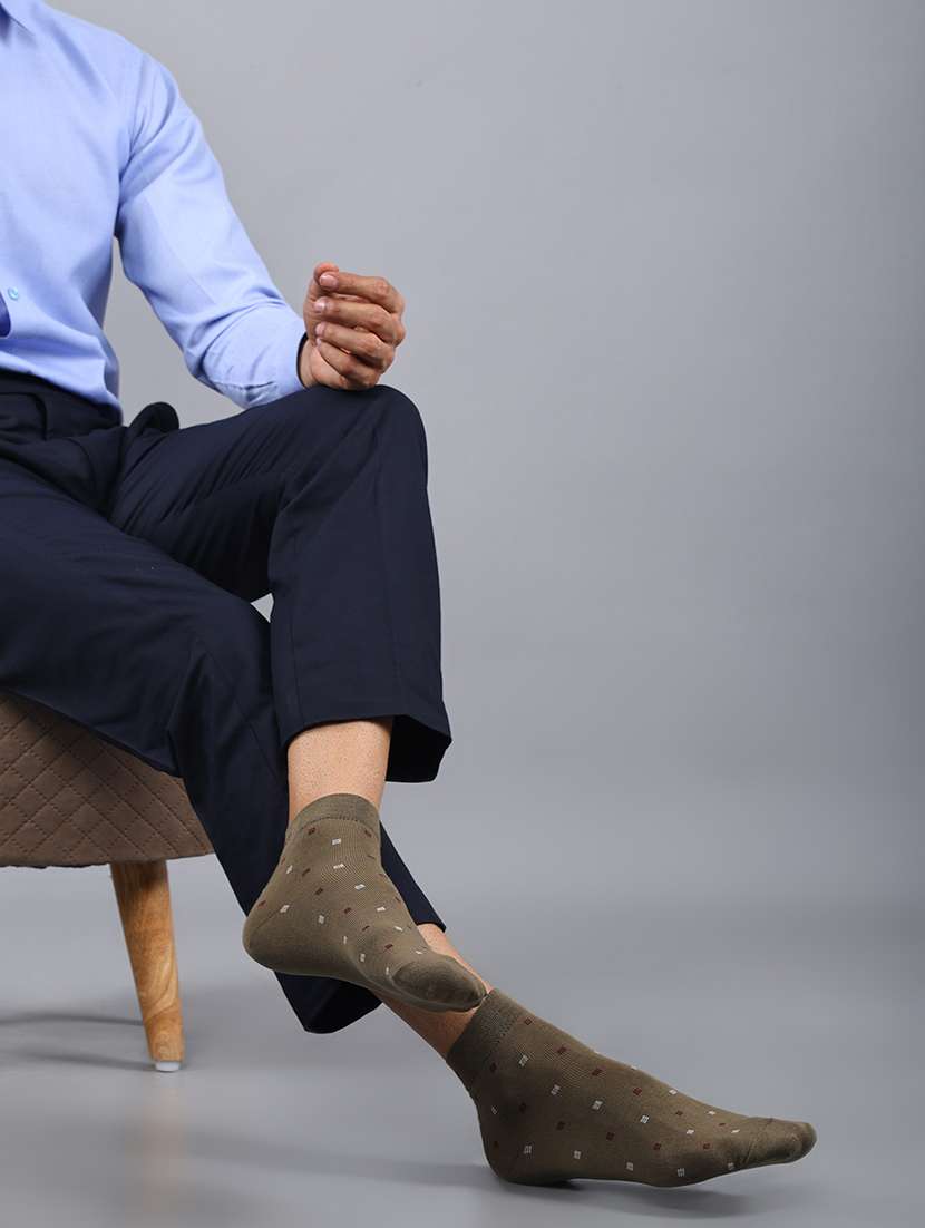men pack of 2 ankle length socks - 21588173 -  Standard Image - 4