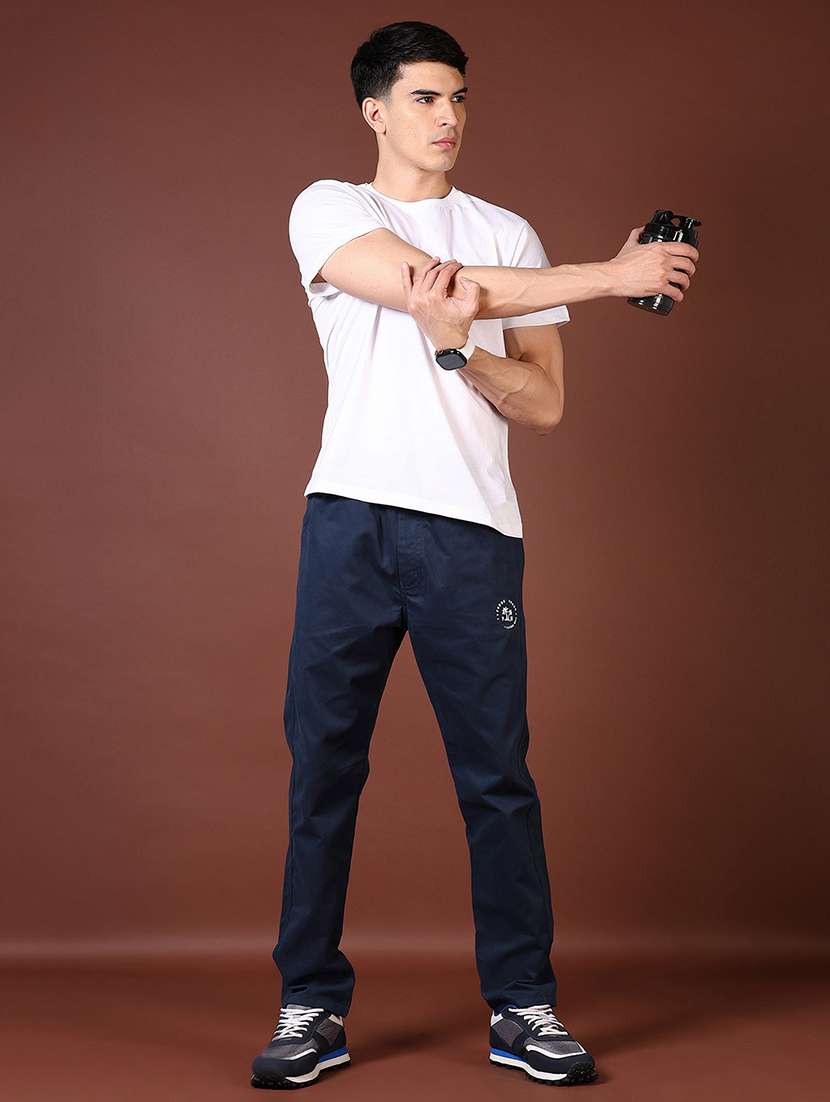 men solid mid rise full length tack pant - 21593573 -  Standard Image - 4