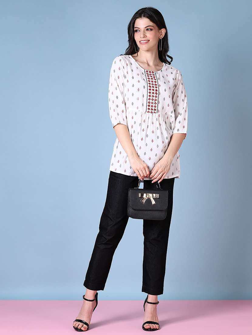 women printed three quarter sleeve a-line kurti - 21593741 - Standard Image - 4