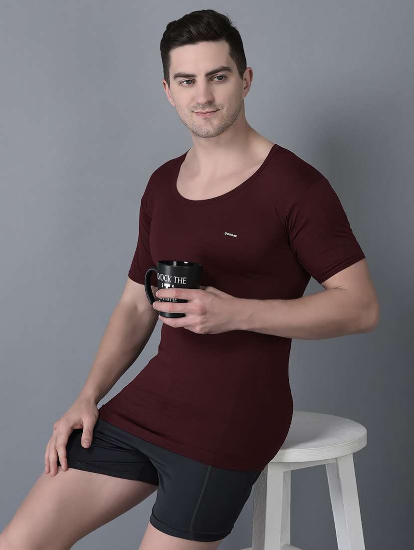 men pack of 2 solid vests - 21594463 -  Standard Image - 1