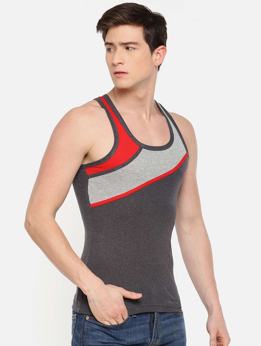 men pack of 2 color block vests - 21594538 -  Standard Image - 1