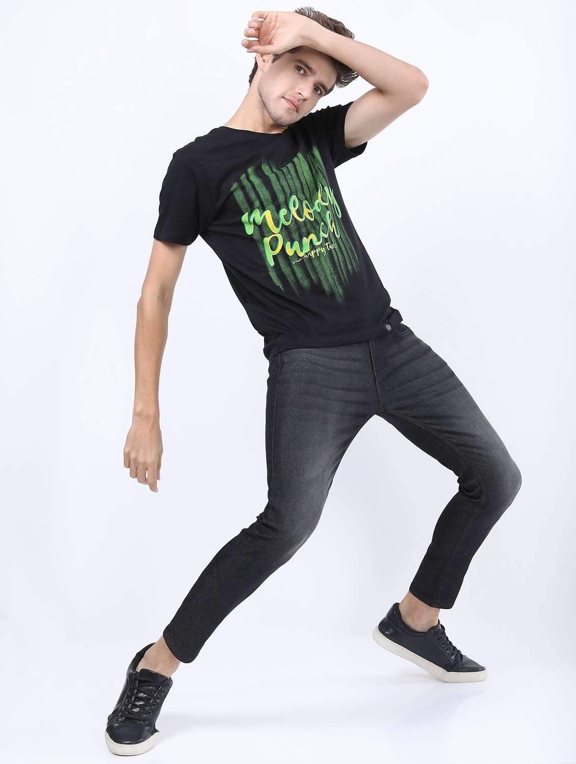 men mid rise plain jeans - 21595994 -  Standard Image - 4