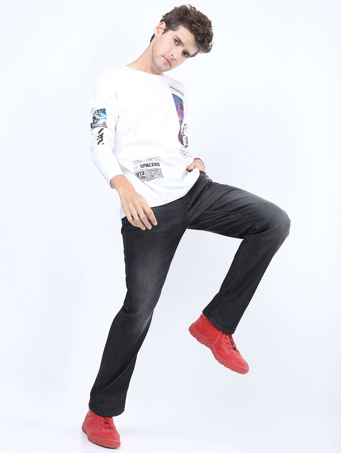 men mid rise plain jeans - 21596000 -  Standard Image - 4