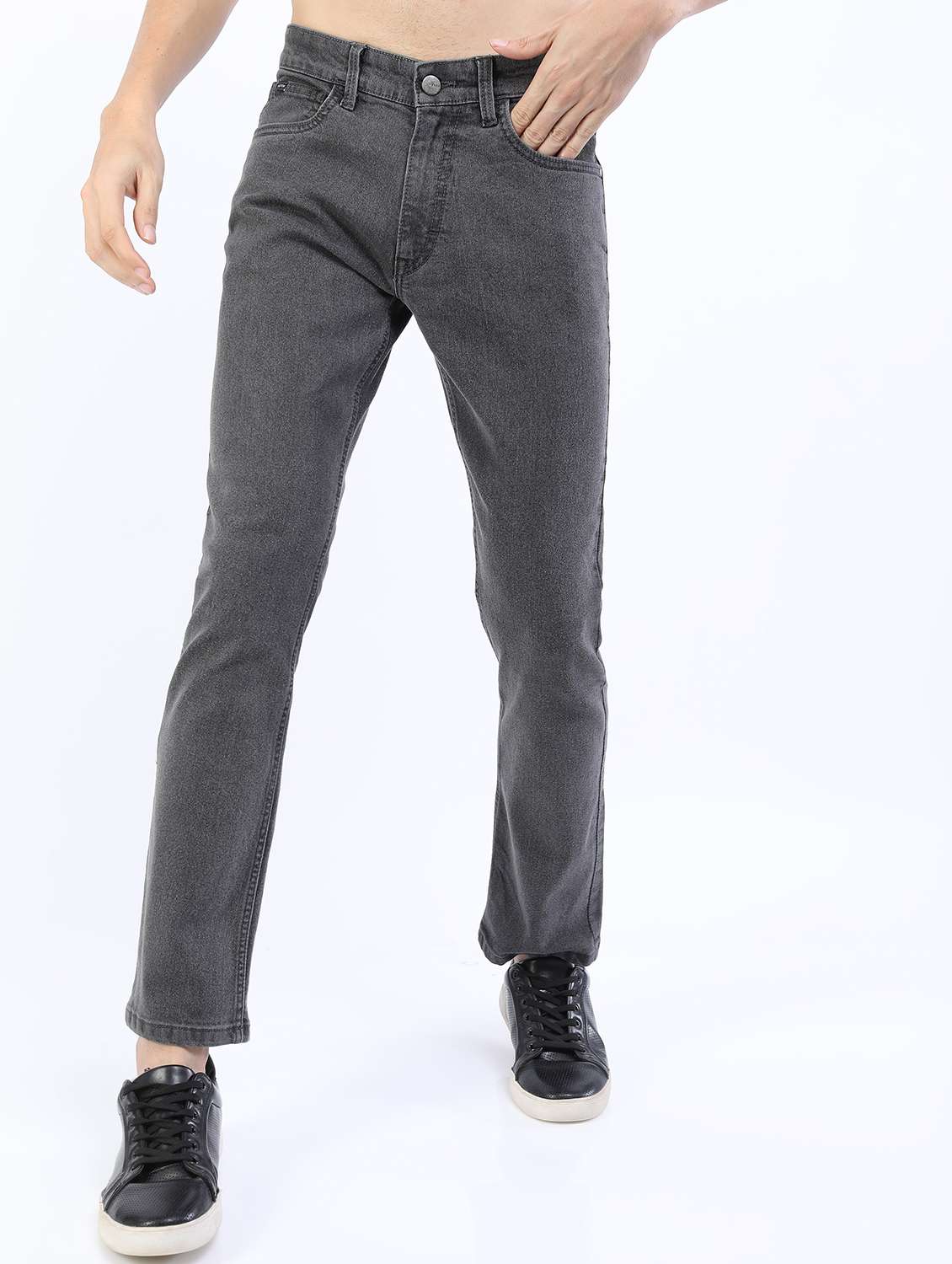 men mid rise plain jeans
