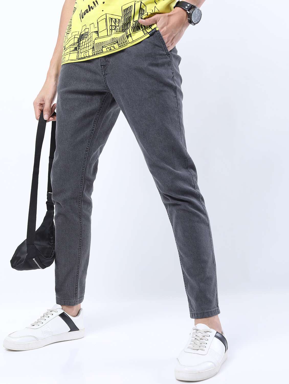 men mid rise plain jeans - 21596023 - Standard Image - 4