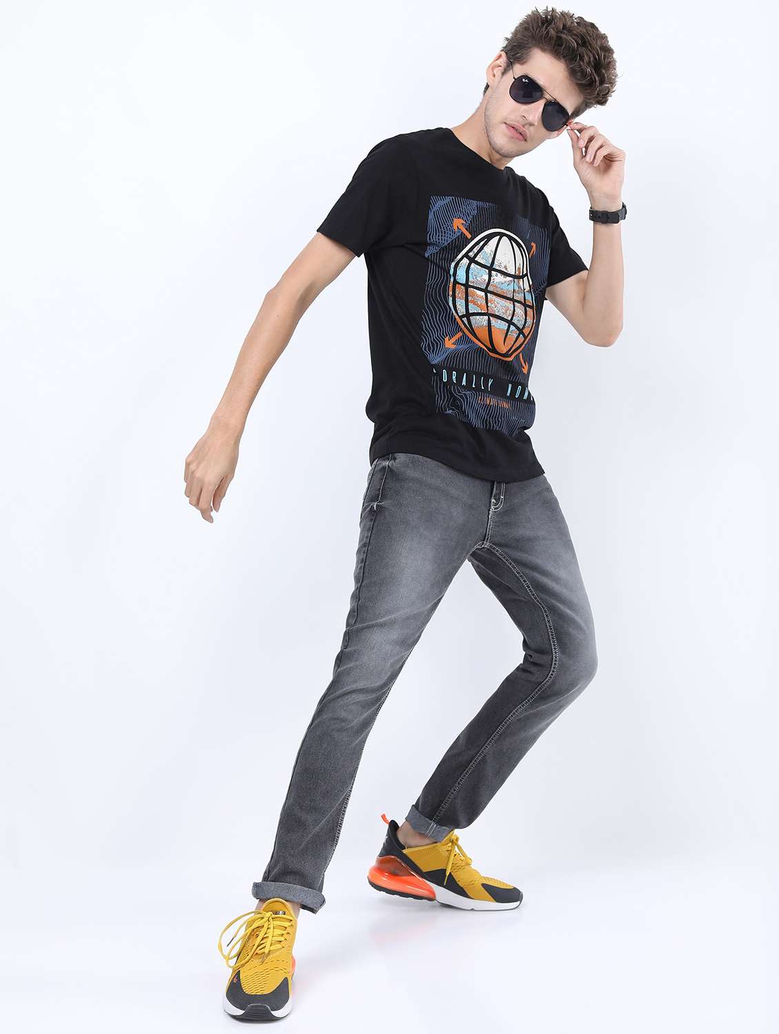 men mid rise plain jeans - 21596084 -  Standard Image - 4