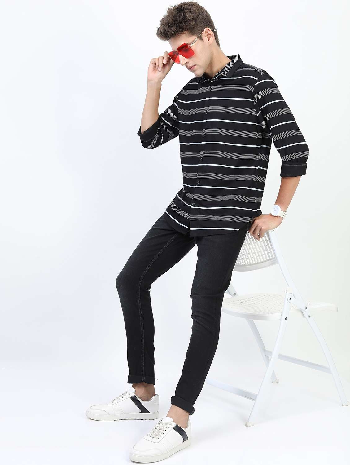men plain slim fit mid rise jeans - 21596138 - Standard Image - 4