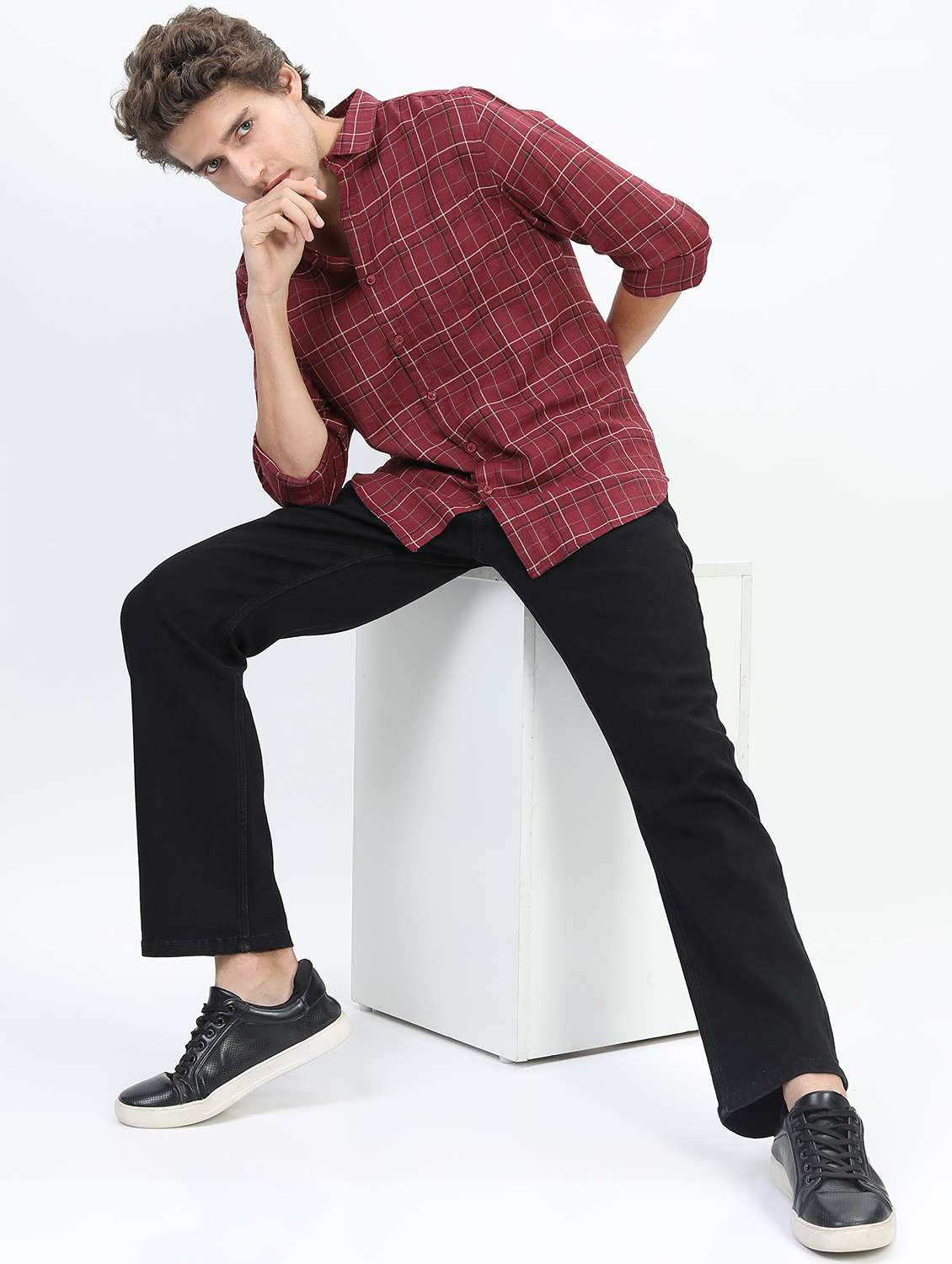 men plain straight fit mid rise jeans - 21596143 -  Standard Image - 4