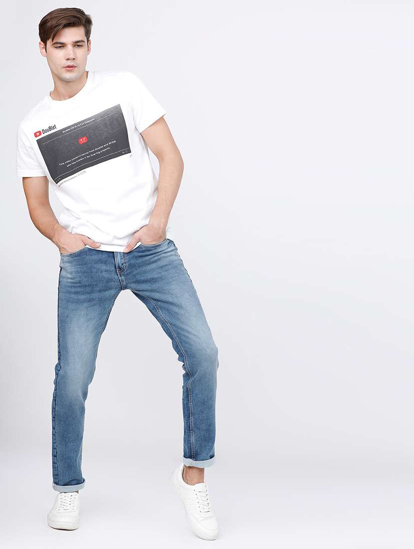 men plain slim fit mid rise jeans - 21596281 -  Standard Image - 4