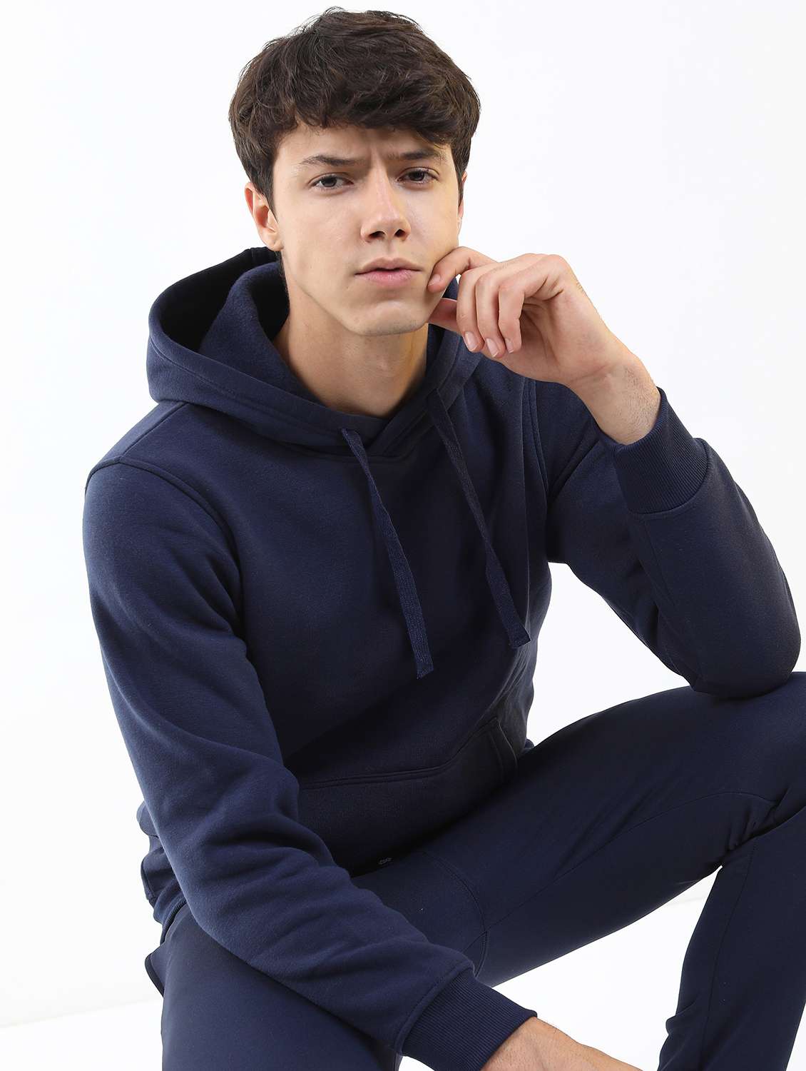 men plain hooded long sleeve sweatshirt
