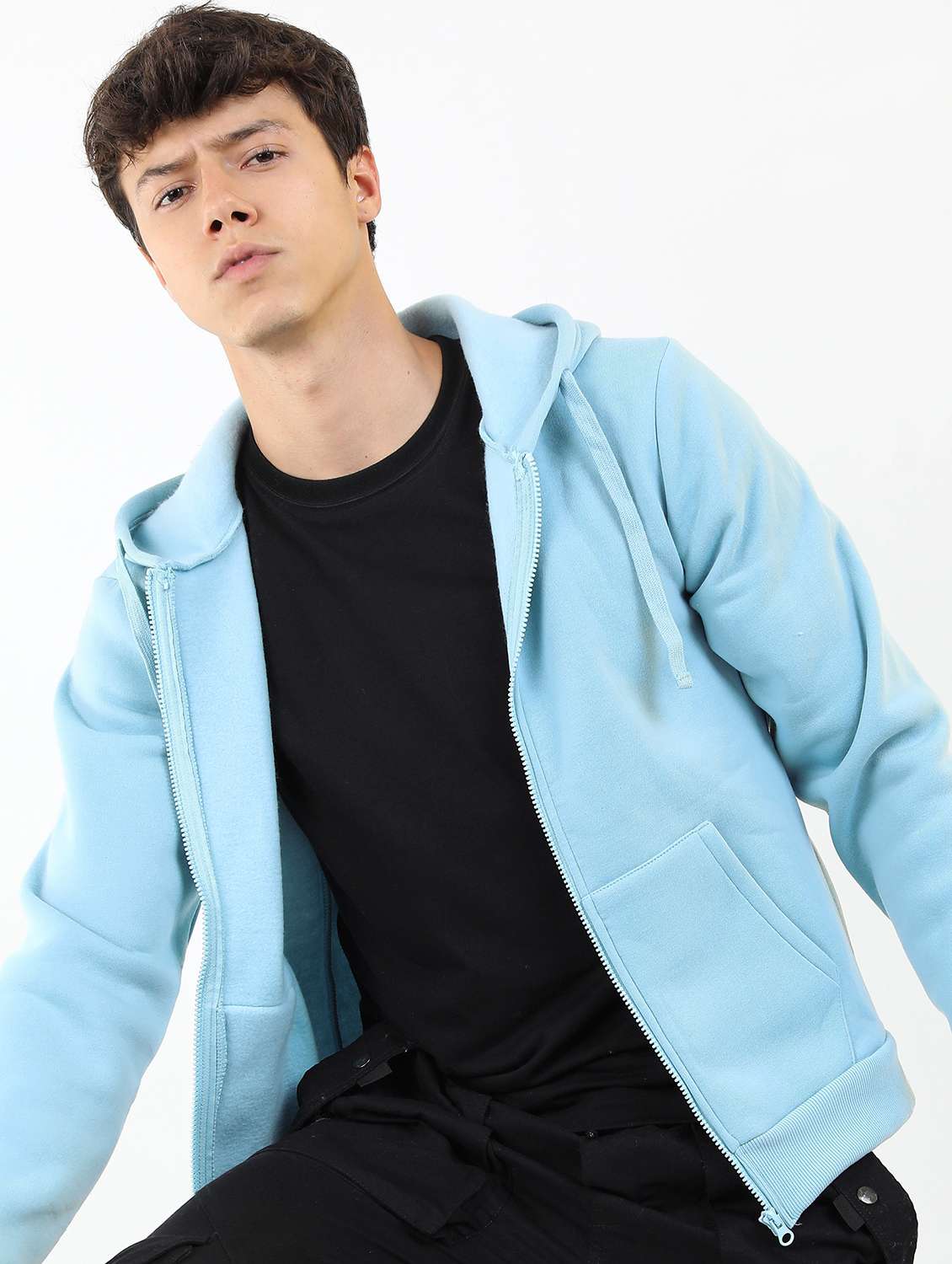 men long sleeves plain sweatshirt - 21596488 -  Standard Image - 1