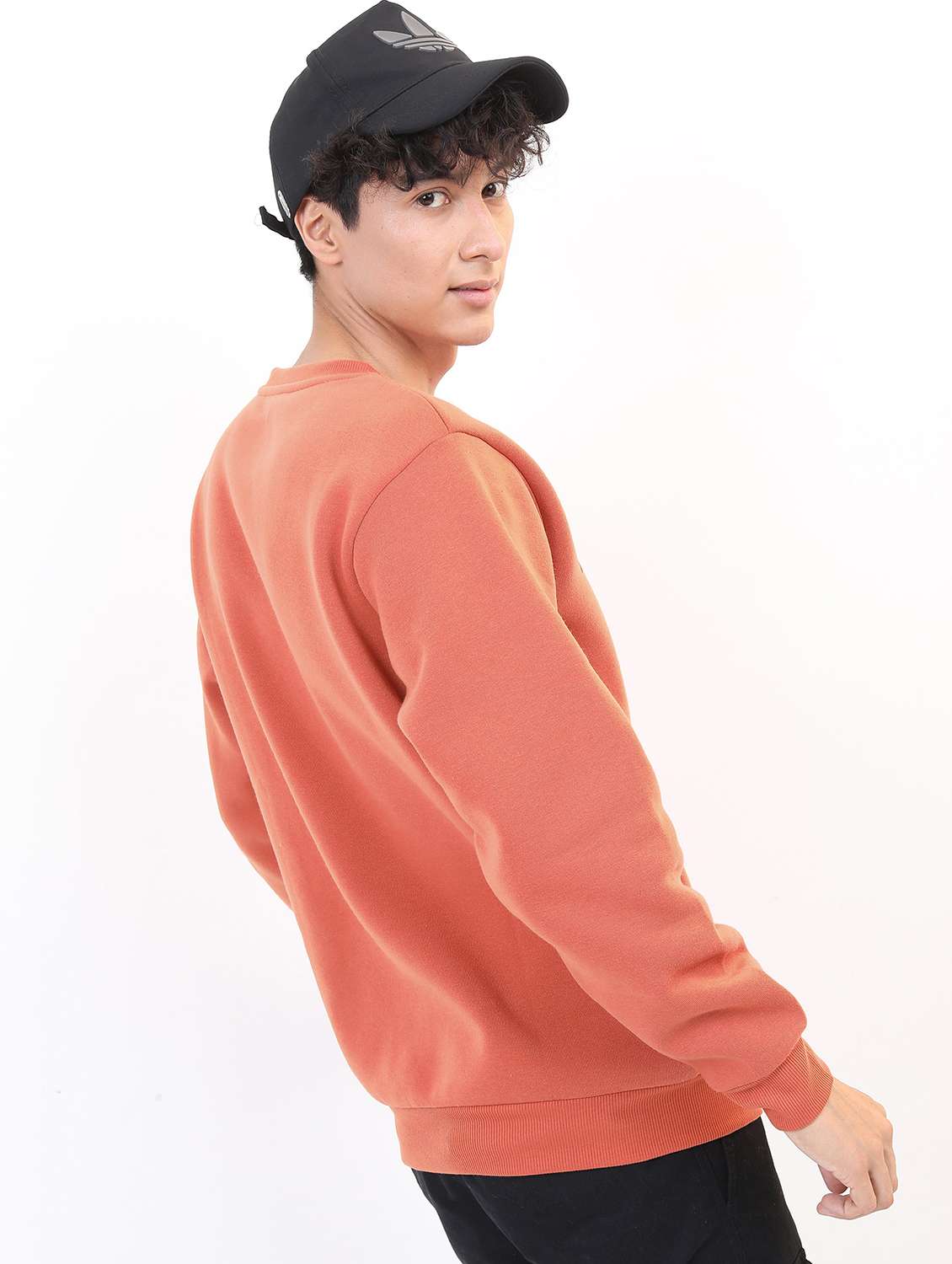 men long sleeves chest print sweatshirt - 21596502 - Standard Image - 1